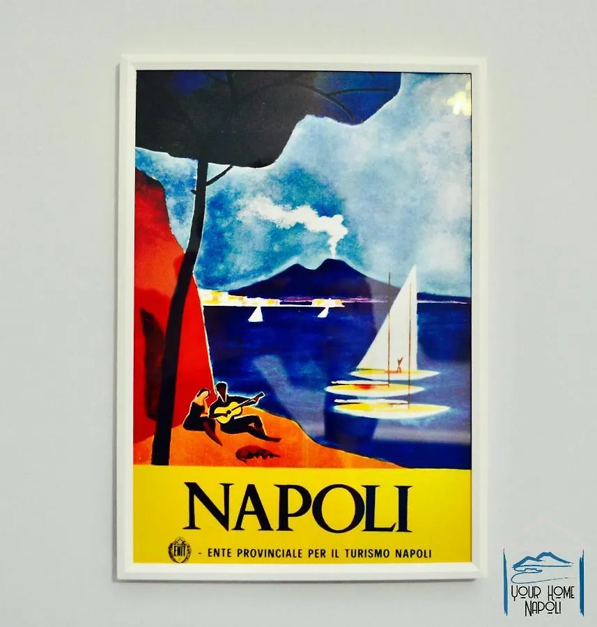 Your Home Napoli 0*, Nápoles