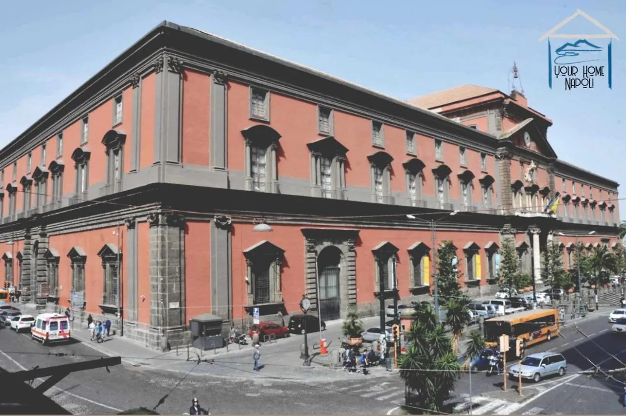 Your Home Napoli 0*, Naples